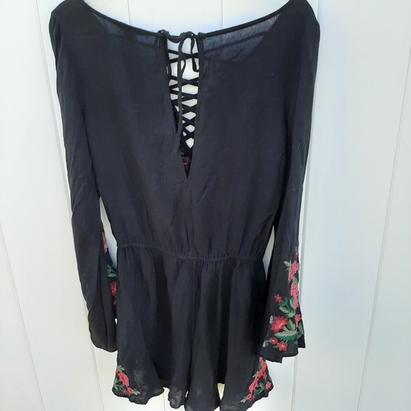 American Eagle Embroidered Long Sleeve Romper - Picture 1 of 9